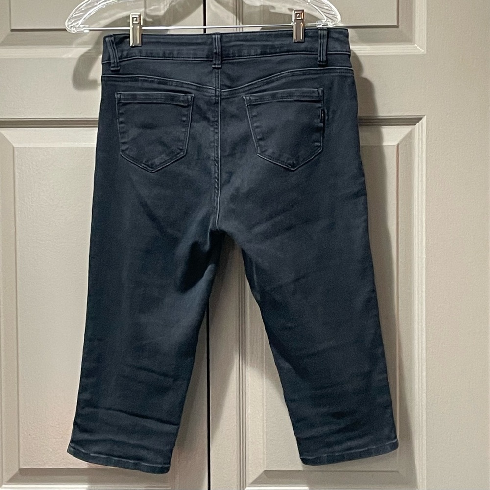 1822 Denim Black Above Ankle Jeans